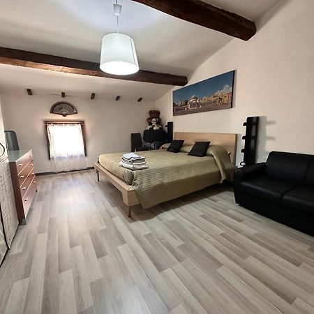 Karivi - Poma Hotel Firenze Kültér fotó